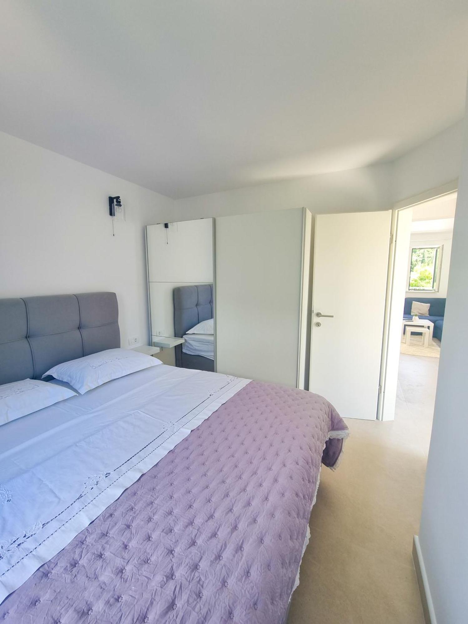 Natali Apartment